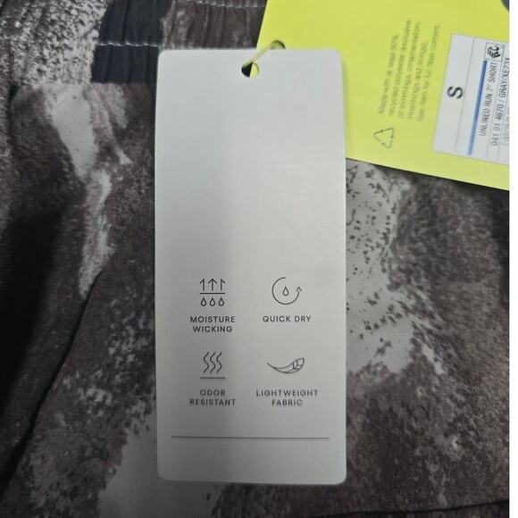 Men's Unlined Run Shorts 7" | All in Motion | Small - Picture 10 of 12